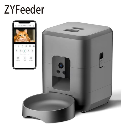 Smart pet feeder with built-in camera